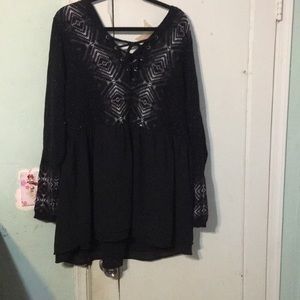 Size 3 torrid top